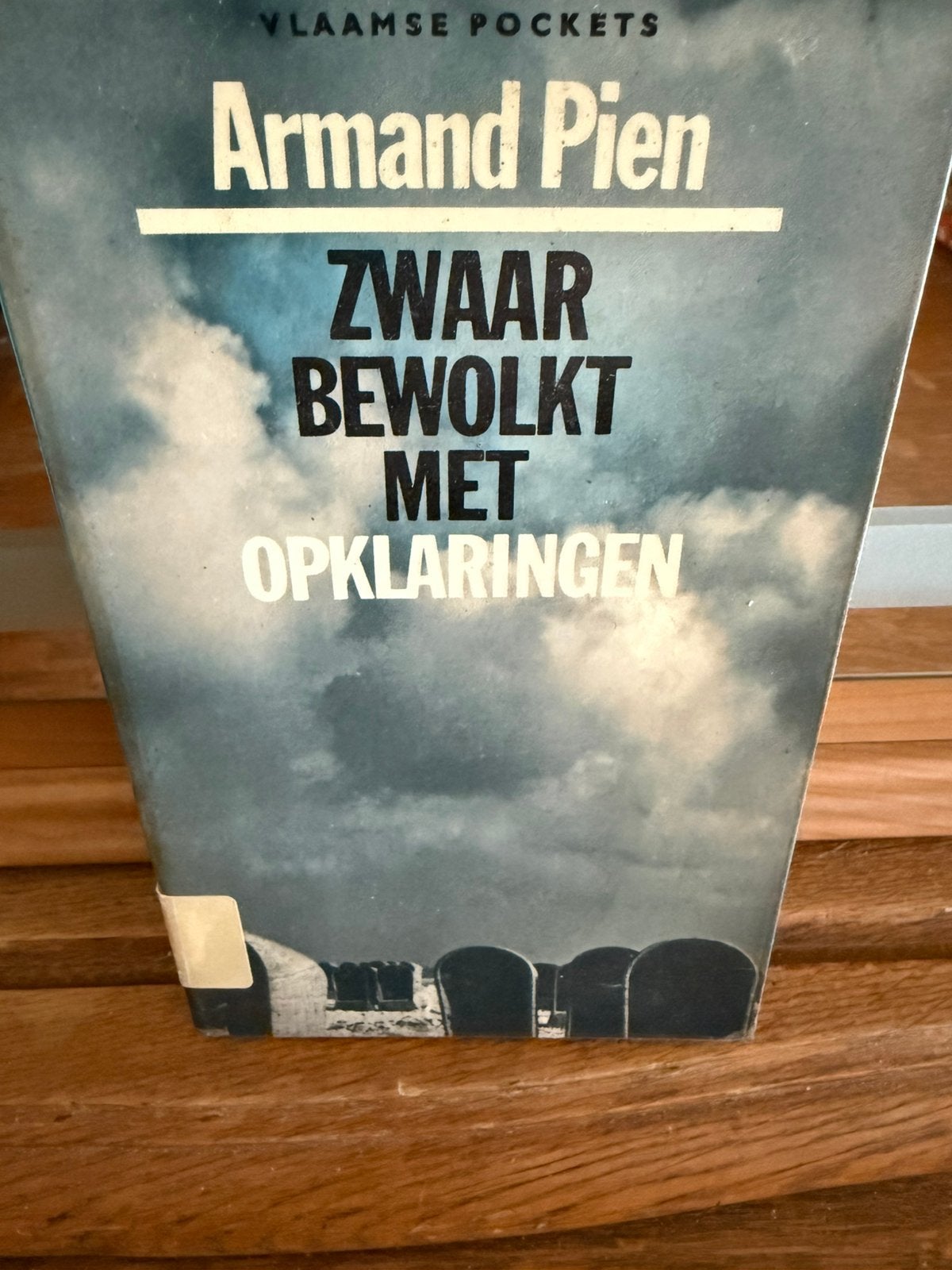 Zwaar Bewolkt Met Opklaringen, Boeken, Ophalen of Verzenden, Gelezen