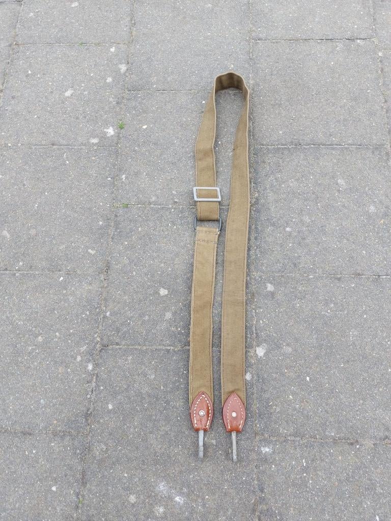Duitse WO2 WH broodzakriem, Ophalen of Verzenden, Landmacht, Kleding of Schoenen