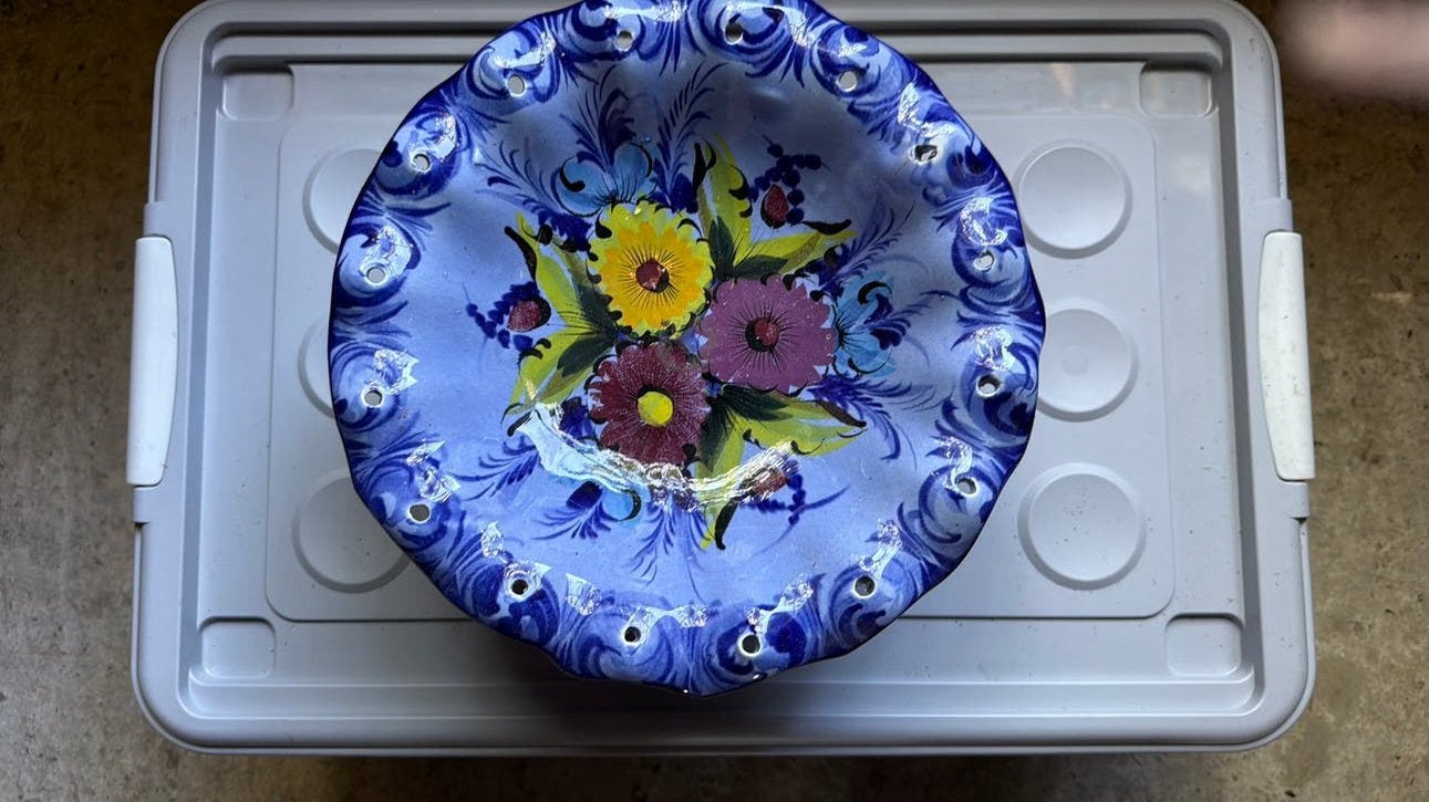 Fruitschaal blauw op voet, Ophalen, Zo goed als nieuw, Aardewerk, Schaal of Schalen