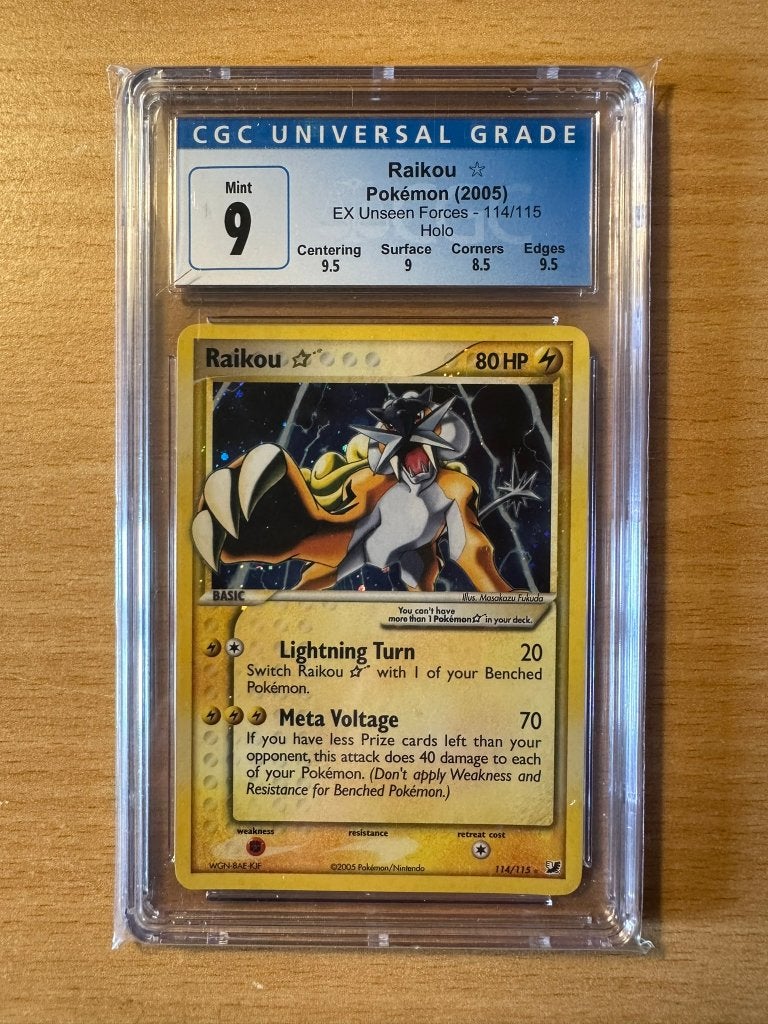 Raikou Gold Star - Ex Unseen Forces Cgc 9, Ophalen of Verzenden, Nieuw, Losse kaart
