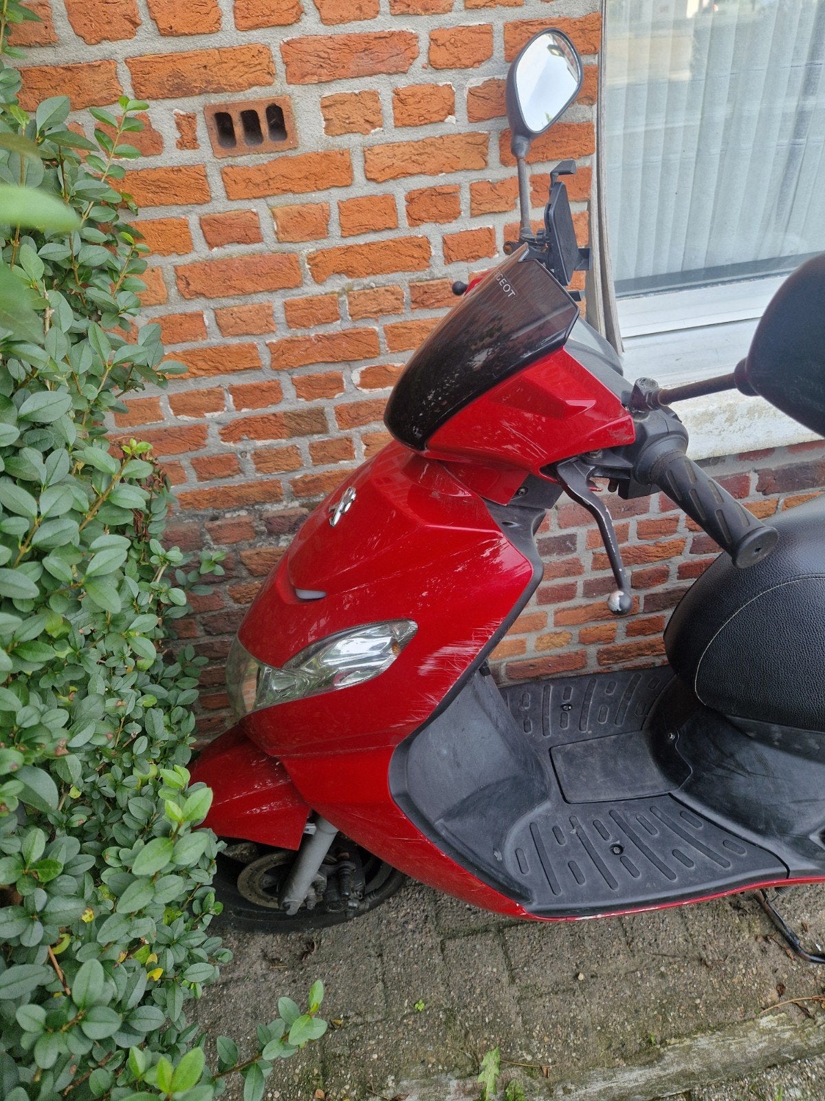 brommer peugeot kisbee, Fietsen en Brommers, Ophalen, Gebruikt