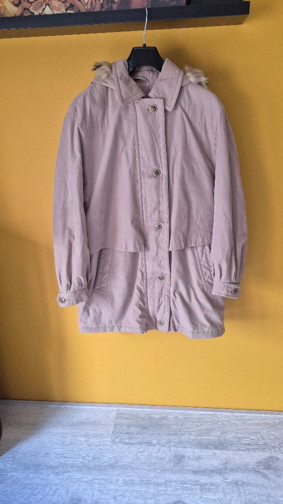 Dames Winterjas van Witteveen, Kleding | Dames, Jassen | Winter, Maat 38/40 (M), Beige, Ophalen of Verzenden, Zo goed als nieuw