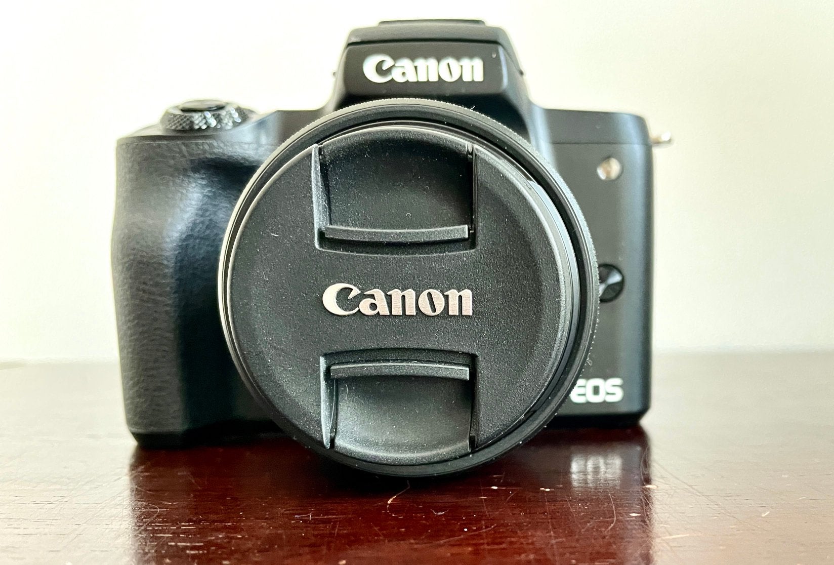 Canon EOS M50 + objectif 15-45 mm - Kit, Enlèvement ou Envoi, Comme neuf, Canon