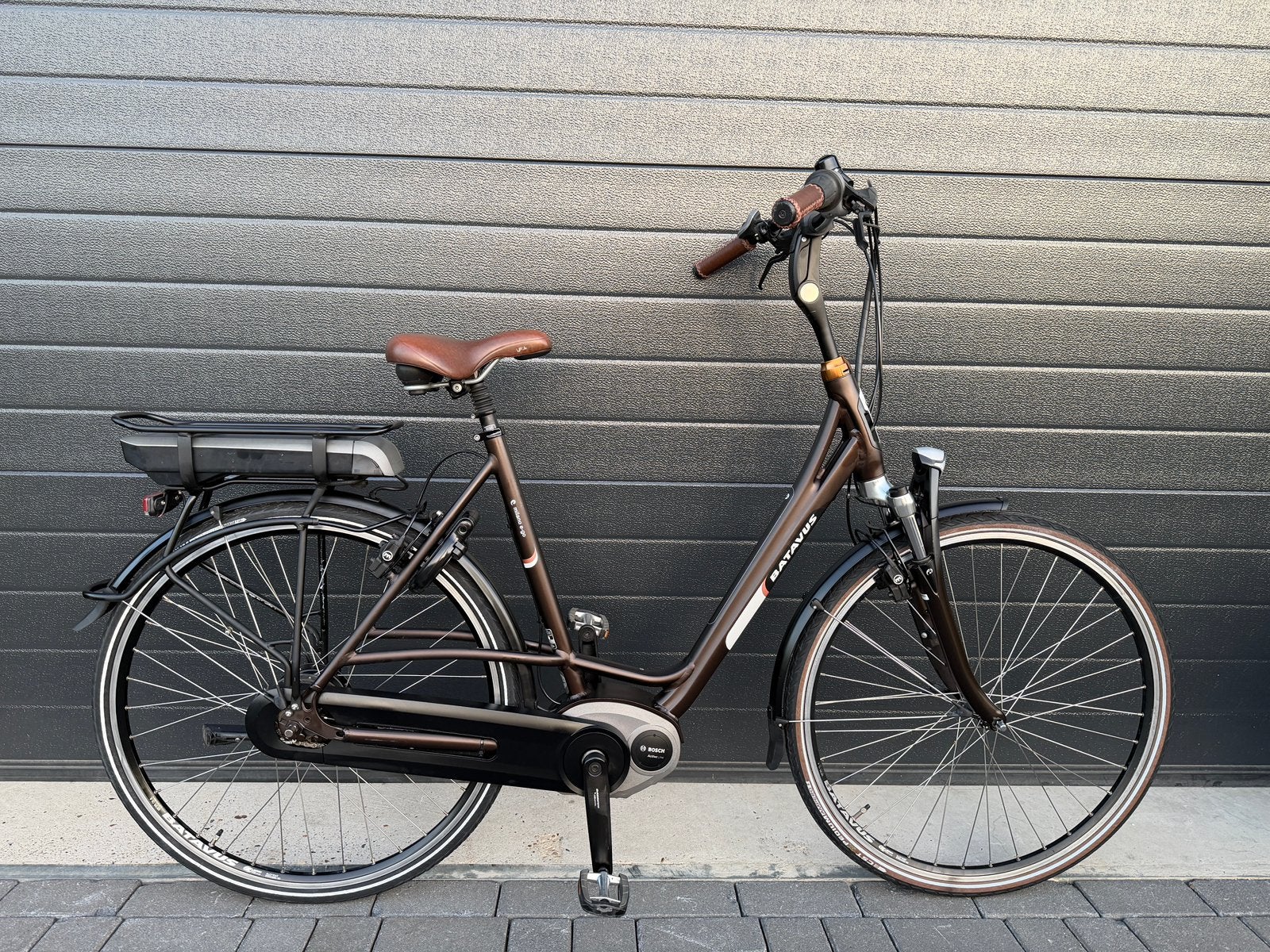 Prachtige Batavus Milano | Bosch Middenmotor | 400WH | 57CM, Fietsen en Brommers, Ophalen of Verzenden, Zo goed als nieuw, Batavus
