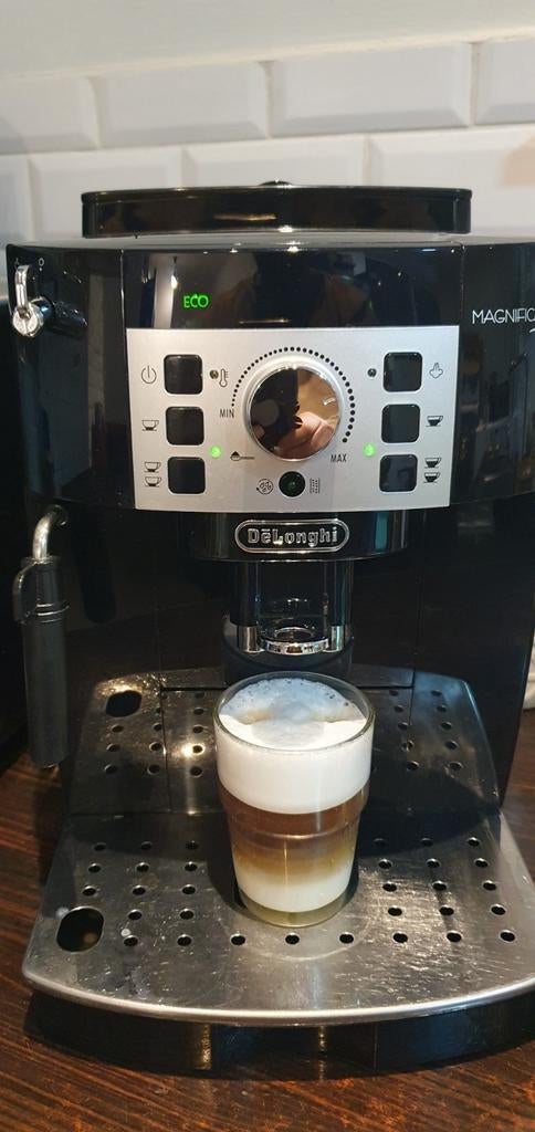 Delonghi koffiemachine, Ophalen, Koffiemachine