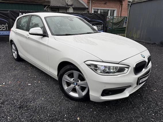 BMW 118i, 2018, 104.000km, Airco, Automaat + 12m Garantie, Achat, Entreprise, Entretenue par le concessionnaire, Noir