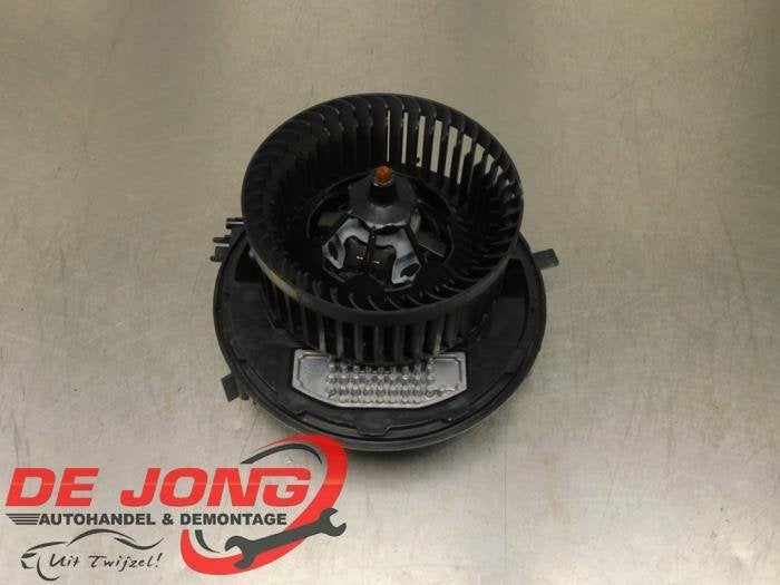 Moteur de ventilation chauffage d'un Volkswagen Passat, Volkswagen, -, 3 mois de garantie, Utilisé