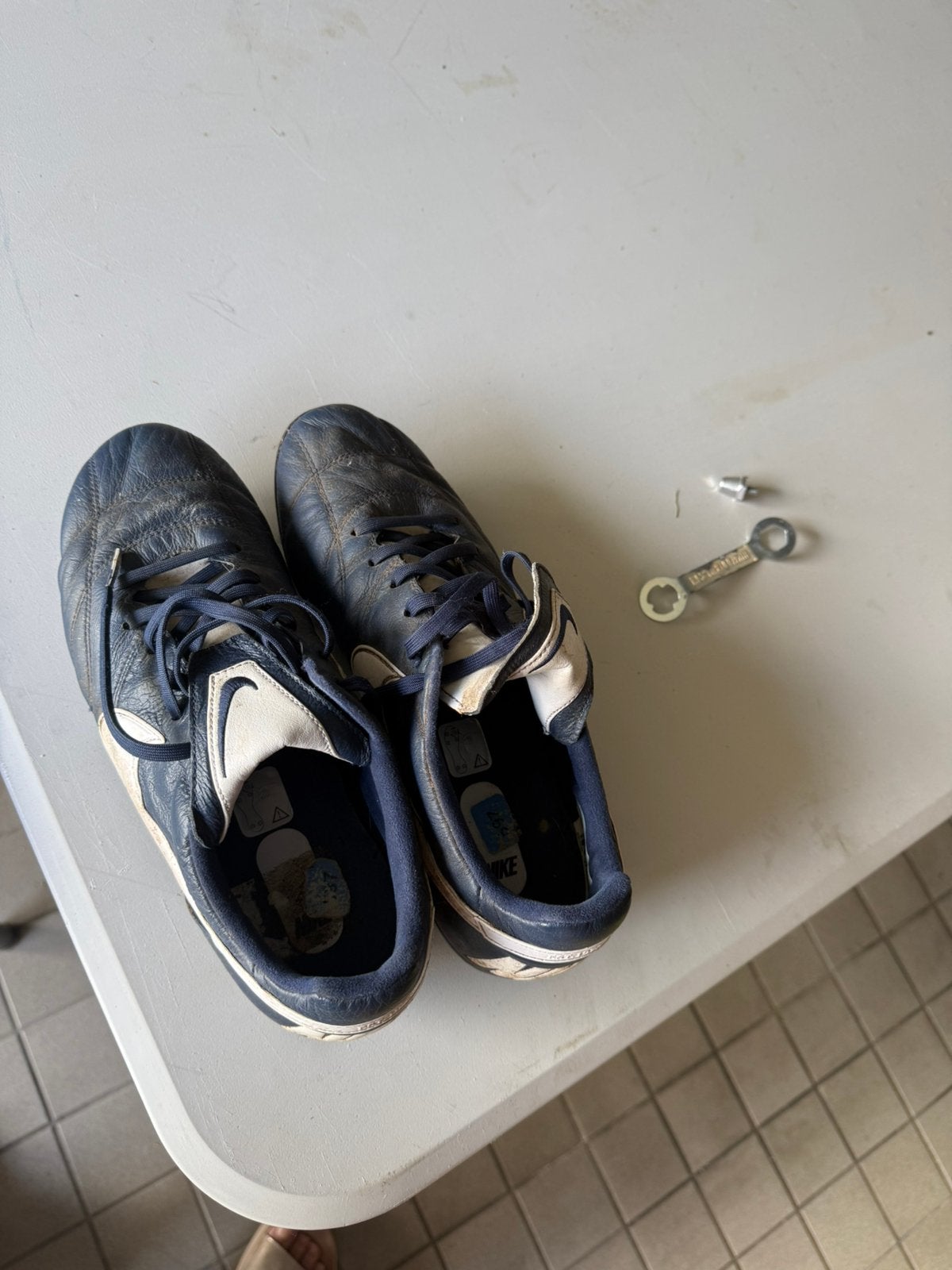 Voetbalschoenen nike maar 42, Enfants & Bébés, Vêtements enfant | Chaussures & Chaussettes, Garçon, Enlèvement ou Envoi, Utilisé