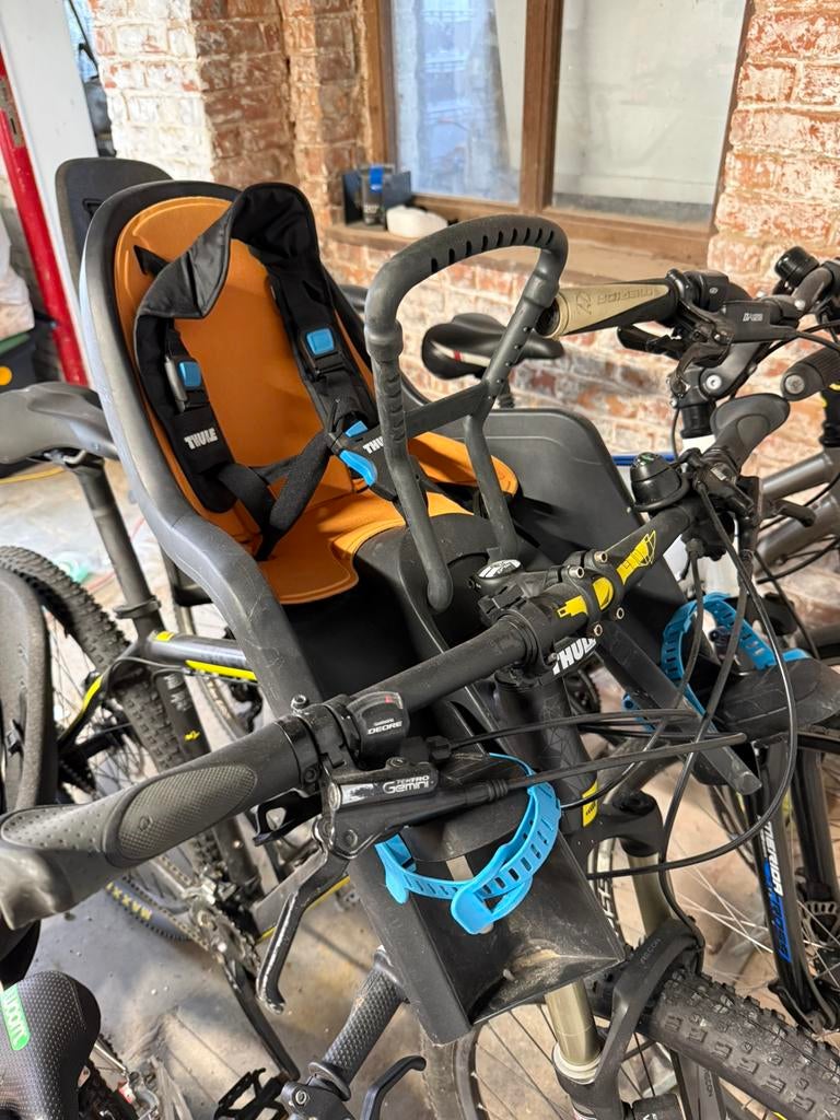 Thule RideAlong fietsstoeltje vooraan, Ophalen, Zo goed als nieuw