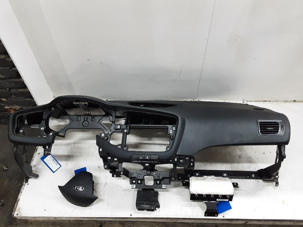 AIRBAG SET Kia Cee'd (JDB5) (01-2012/07-2018), Info@kia.de, Theodor-Heuss-Allee 11
60486  Frankfurt am Main, DE, Kia Deutschland GmbH