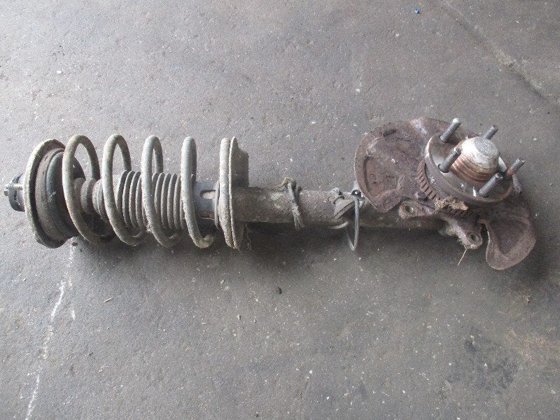 VEERPOOT RECHTS VOOR Volvo 940 II (01-1990/10-1998), Gebruikt, Info@volvocars.com, Volvo, Volvo Car Germany GmbH