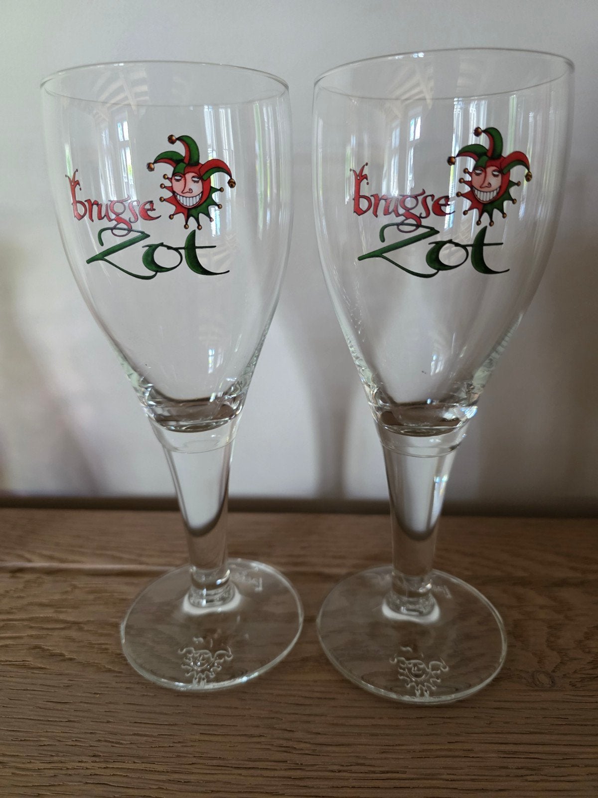 2 Glazen Brugse Zot, Collections, Enlèvement