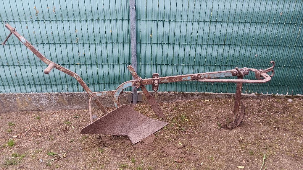 antieke paardenploeg, Ophalen
