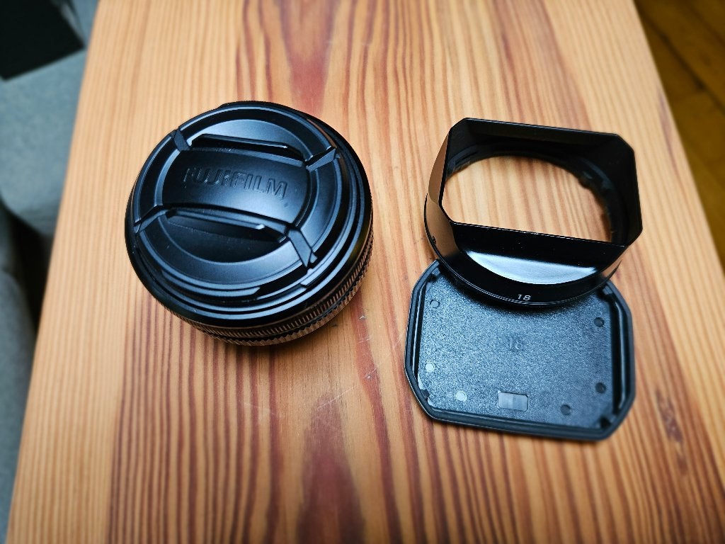 Fuji 18mm F2.0, Ophalen, Fujifilm, 18 mm, Groothoeklens