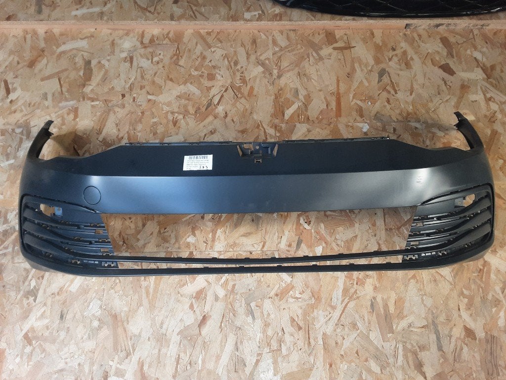 PARE-CHOCS AVANT Volkswagen Golf VIII (CD1) (5H0807221H), Pare-chocs, Volkswagen, Mevr. I. Hauben, Utilisé