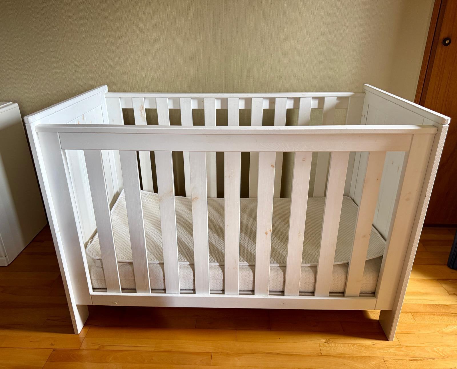 Amigo’s, Amiga’s furniture baby/kinderkamer, Ophalen, Zo goed als nieuw