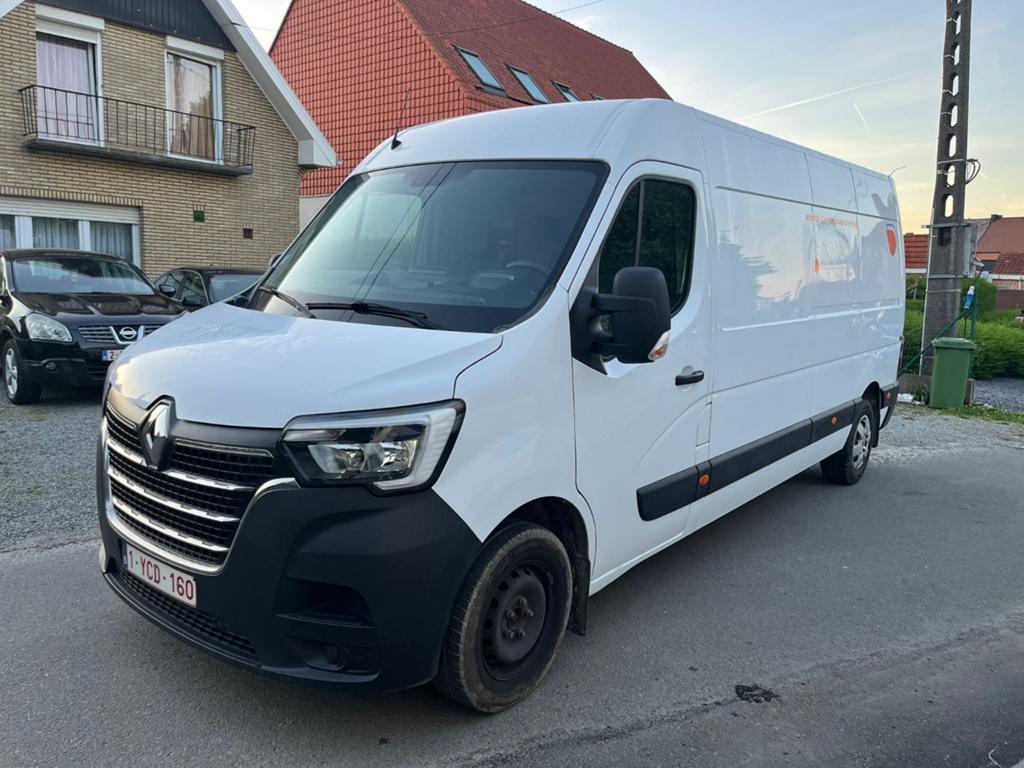 Renault Master 2021 66 000 km Diesel 2,3 L