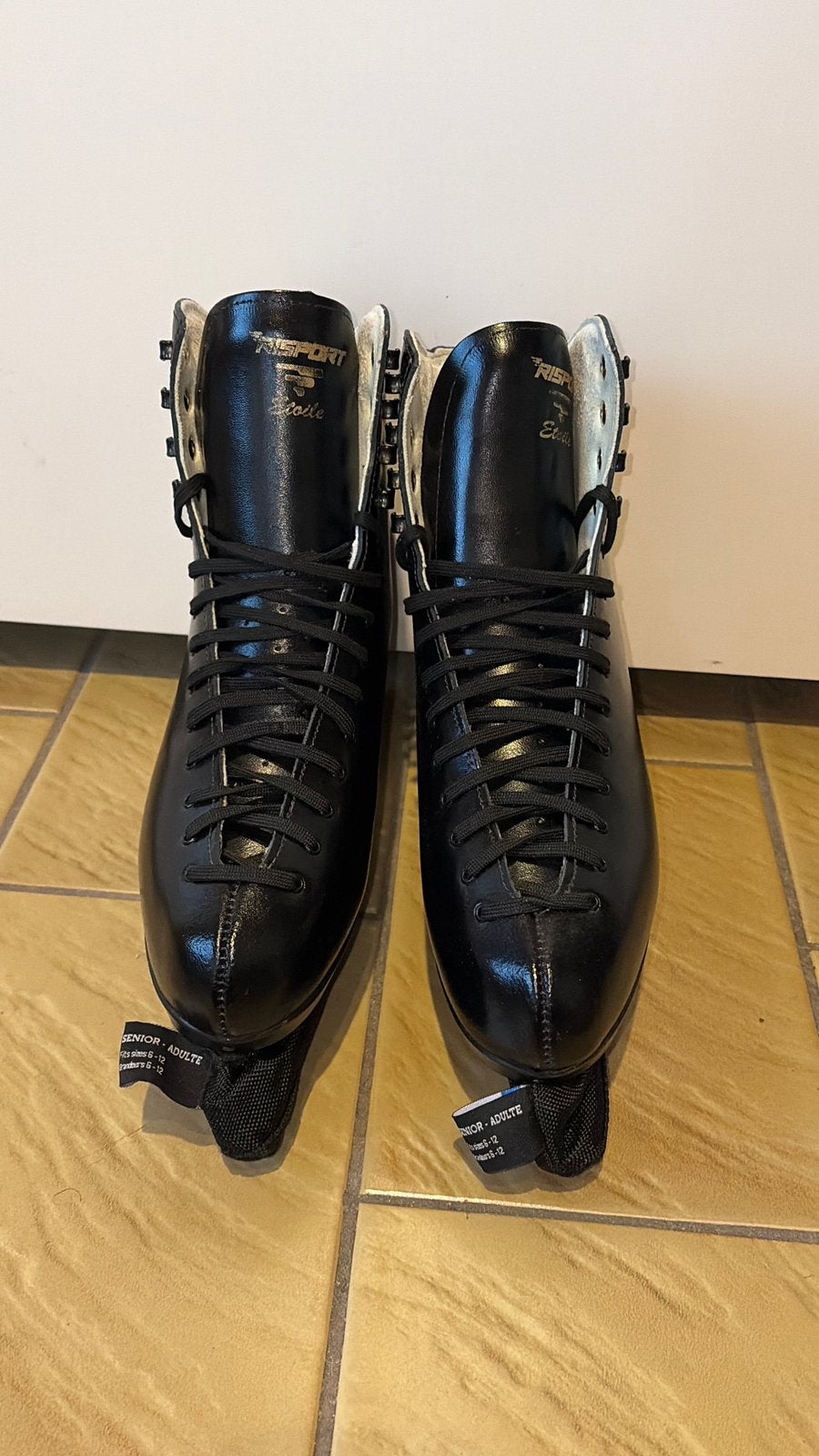 Risport Étoile kunstschaatsen (MK messen) - Maat 285, Overige merken, Nieuw, Ophalen of Verzenden, Kunstschaatsen
