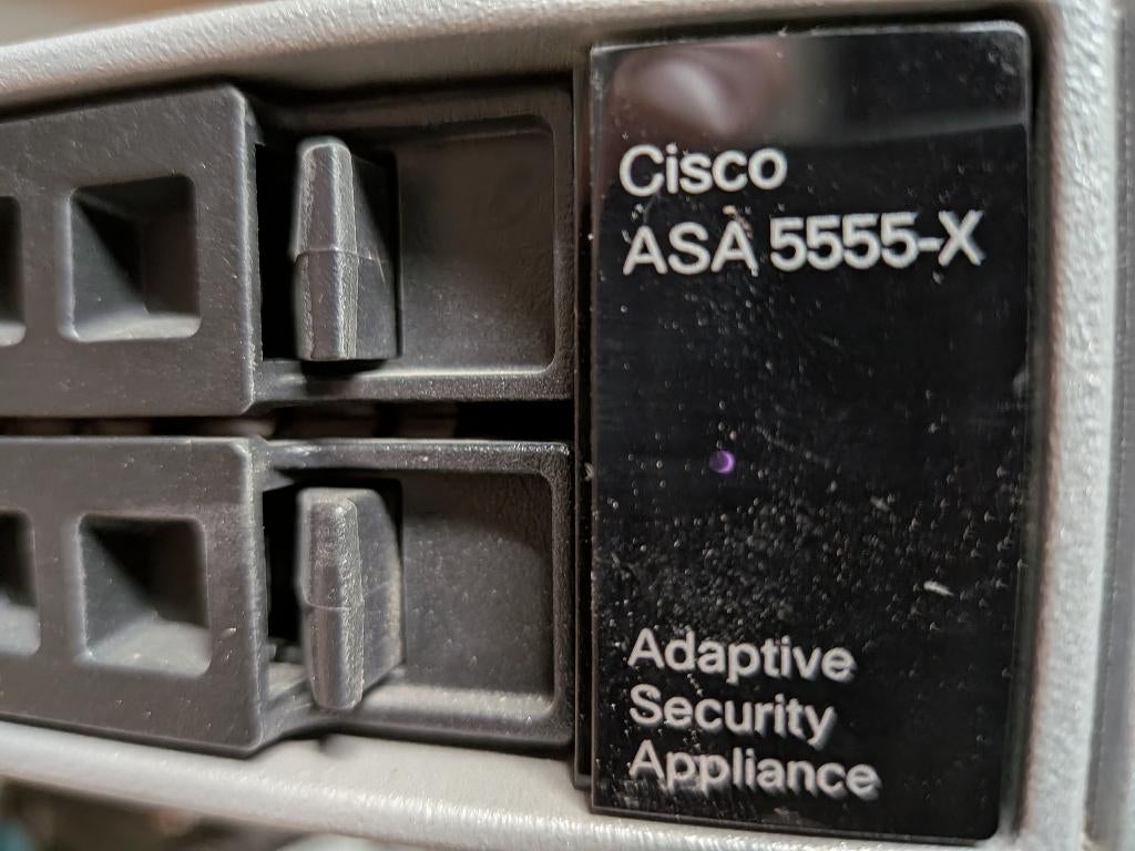 ASA 5555-X, Computers en Software, Netwerk switches, Ophalen, Gebruikt