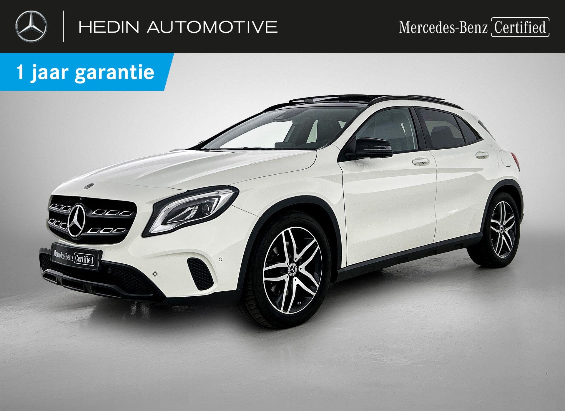 Mercedes-Benz GLA-Klasse 250 Urban line | Night Pack | Panor, Auto's, Stof, 4 cilinders, Wit, Automatische klimaatregeling