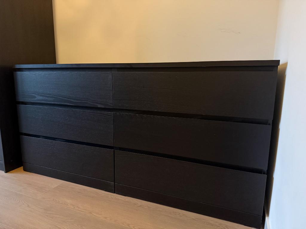 Chest of 6 drawers, black-brown in Excellent Condition, Ophalen, 5 laden of meer, 50 tot 100 cm, Zo goed als nieuw