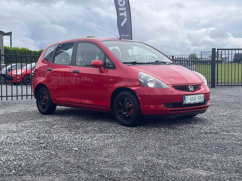Honda Jazz 1.4 benzine automaat, 198.000 kilometers, Autos, Rouge, Achat, Entreprise, 5 portes