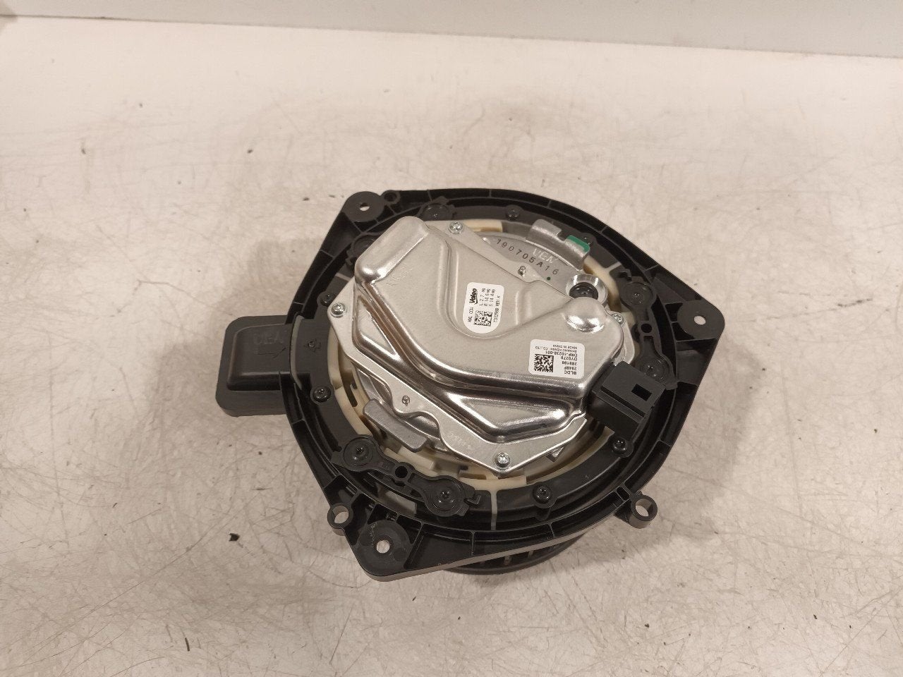 Kachel ventilator motor BMW 3 serie, BMW, Onderdelen@venauto.nl, Van der Ven Autorecycling B.V., Ettenseweg 76, 4706 PB Roosendaal, The Netherlands