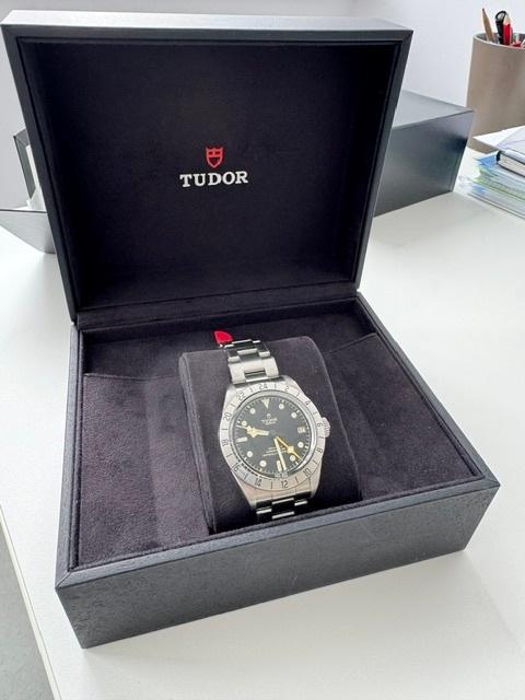 Tudor Black Bay Pro - Full Set, Handtassen en Accessoires, Horloges | Heren, Staal, Staal, Polshorloge, Zo goed als nieuw