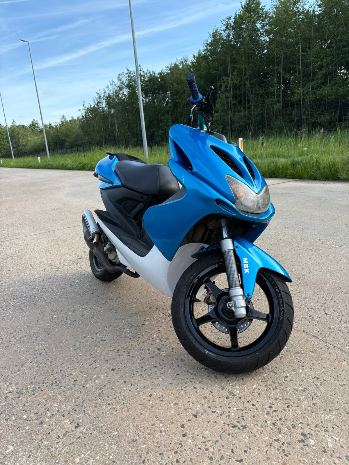 Yamaha aerox 2012 a-klasse 2takt, Fietsen en Brommers, Ophalen, Tweetakt, Aerox, Klasse A (25 km/u)