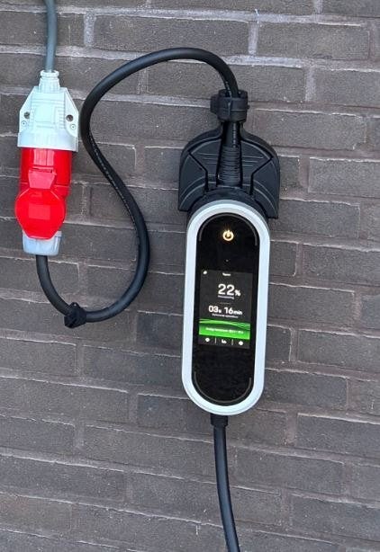 Porsche Mobile Charger connect 22kw 3 fasig of mono 230V, Ophalen, Zo goed als nieuw, Laadpaal en Laadkabel