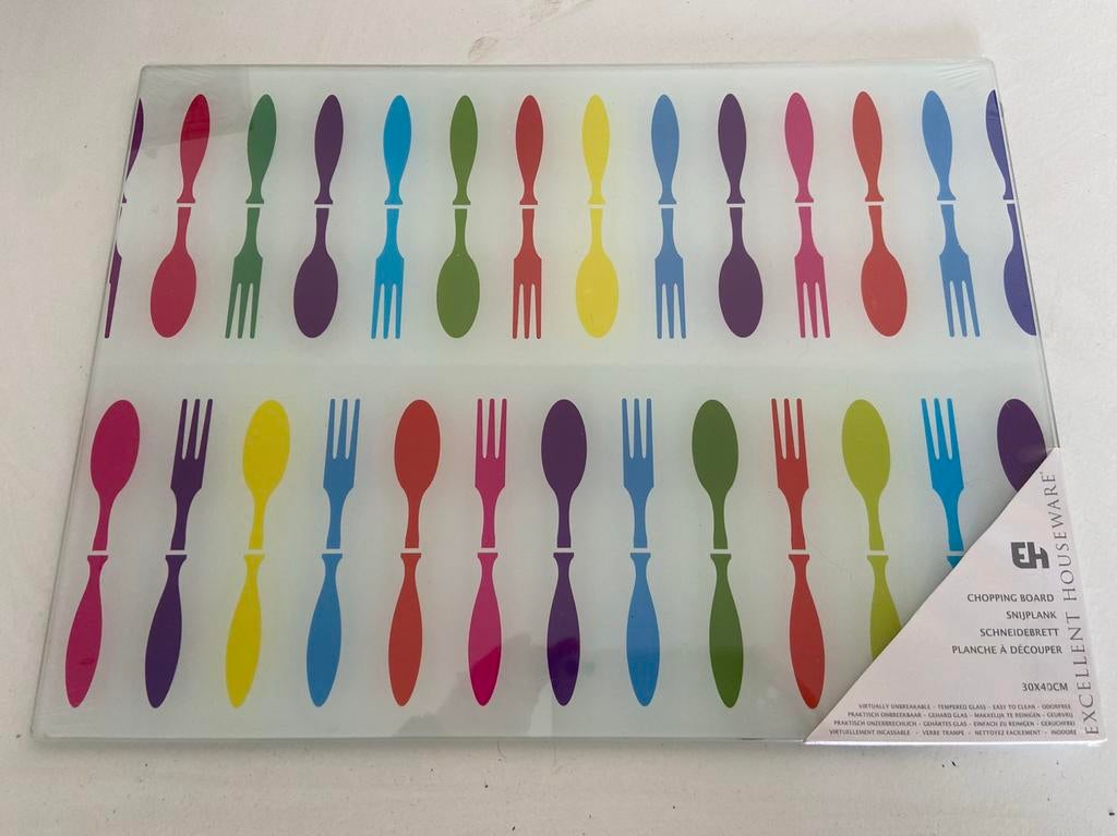 Snijplank in glas, Huis en Inrichting, Keuken | Keukenbenodigdheden, Glas, Nieuw, Ophalen of Verzenden, Meerkleurig