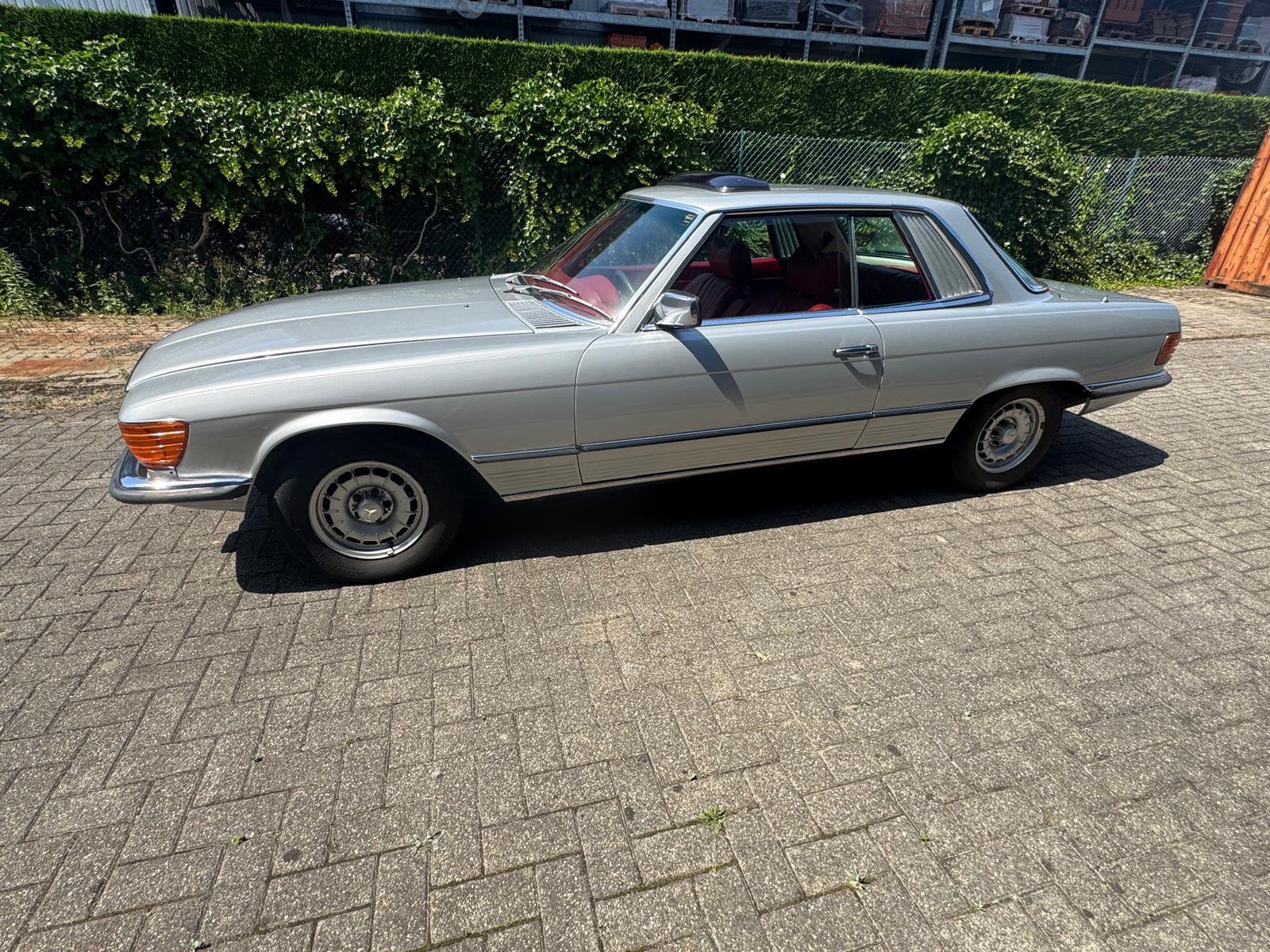 Mercedes slc 280 bj:1979 oldtimer 2de eigenaar goede staat!, Auto's, Oldtimers, Automaat, Achterwielaandrijving, Particulier, 2 deurs