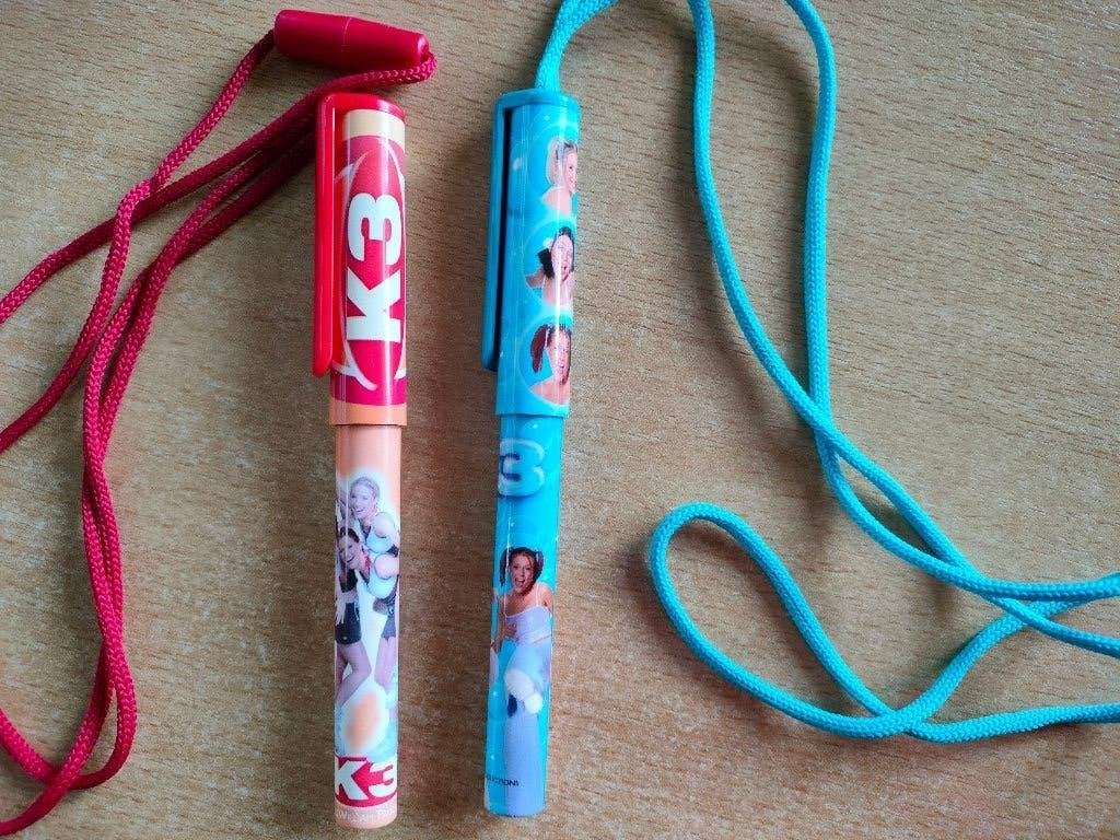 2 retro balpennen van de originele K3 - als nieuw, Enlèvement ou Envoi, Comme neuf, TV, Ustensile