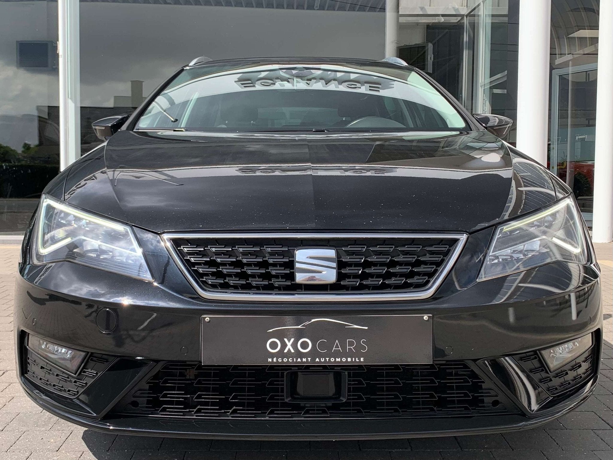 SEAT Leon ST 1.6 TDi 115CV / VIRTUAL COCKPIT / XENON / GPS /, Achat, Entreprise, 5 portes, Tissu