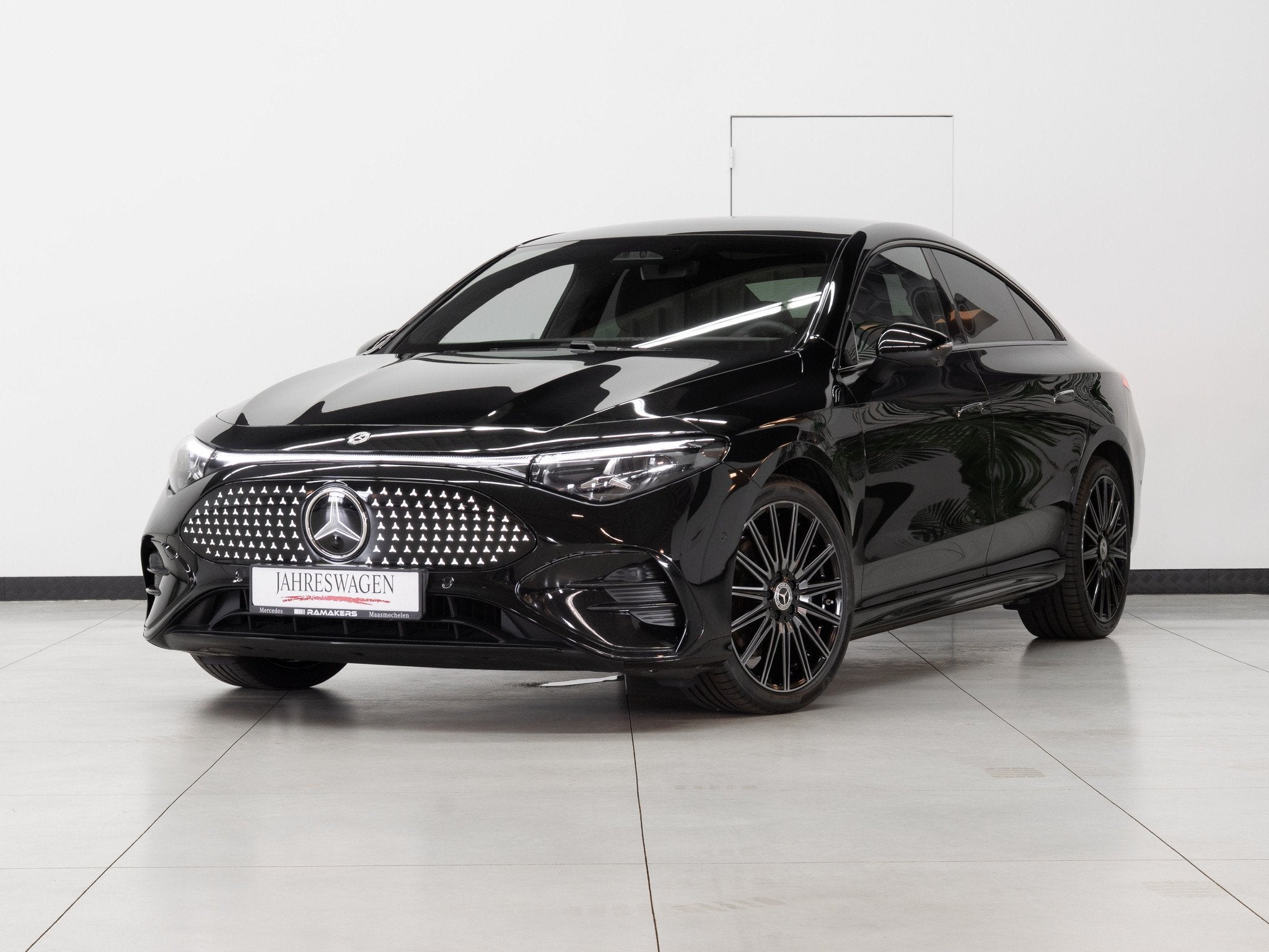 Mercedes-Benz CLA-Klasse 250 250+ 85kWh | AMG Line Plus Prem, Autos, CLA, Achat, 4 portes, Entreprise