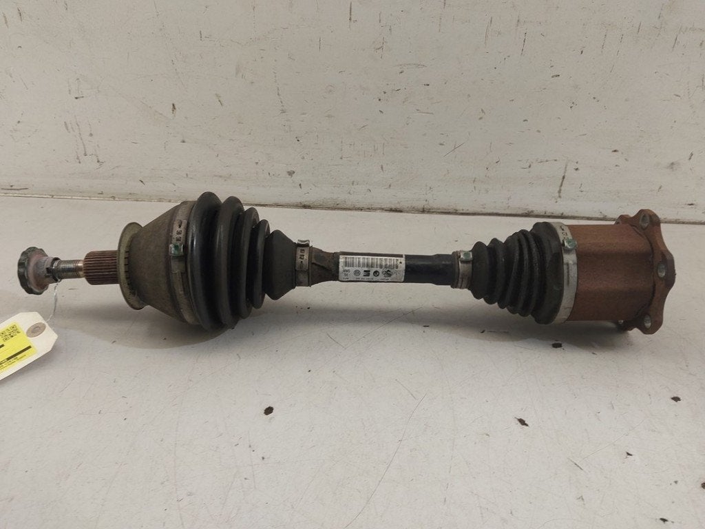 CARDAN AVANT GAUCHE (TRANSMISSION) Skoda Fabia III (NJ3), Utilisé, Info@skoda-auto.de, Skoda, Max-Planck-Straße  3-5
64331  Weiterstadt, DE