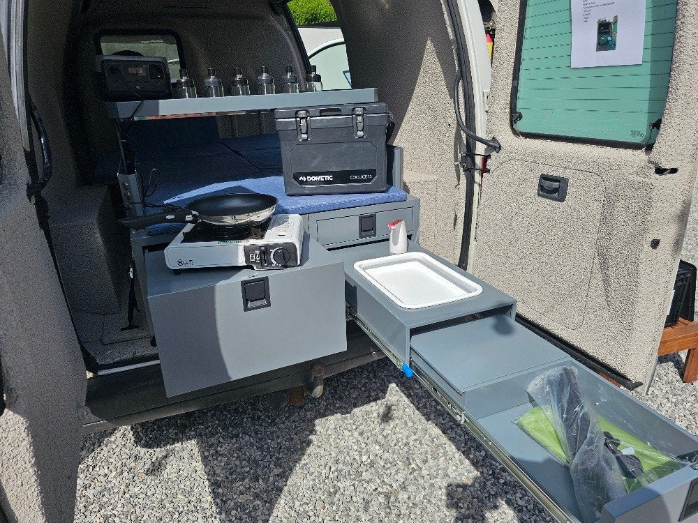 Citroën Jumpy utilitaire + kit camping neuf - Vanlife, Autos, Achat, 4 portes, Entreprise, Boîte manuelle