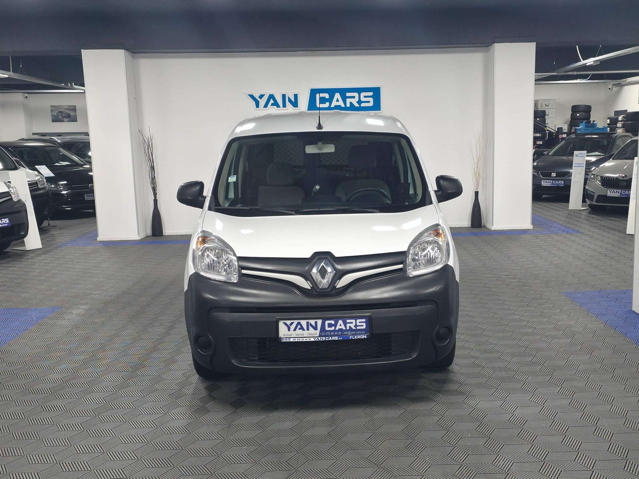 Renault Kangoo MAXI • GARANTIE 1 AN • 73 000 KM • ATTE, 1330 kg, Achat, Euro 6, 2 places