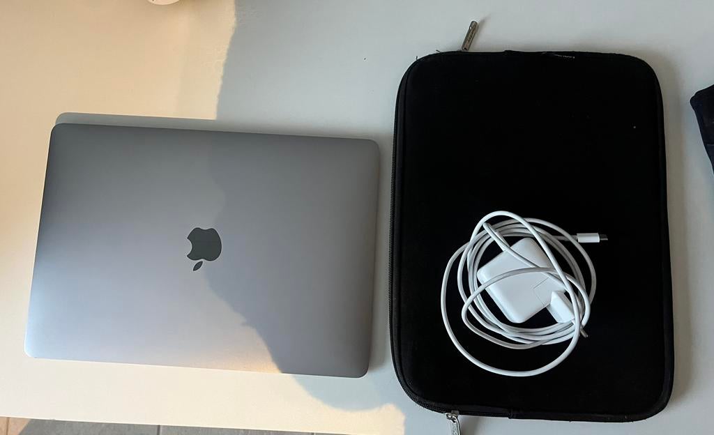 Macbook air Retina 13inch 2019, Computers en Software, Apple Macbooks, Gebruikt, MacBook Air, 13 inch, Onbekend, 256 GB, 8 GB
