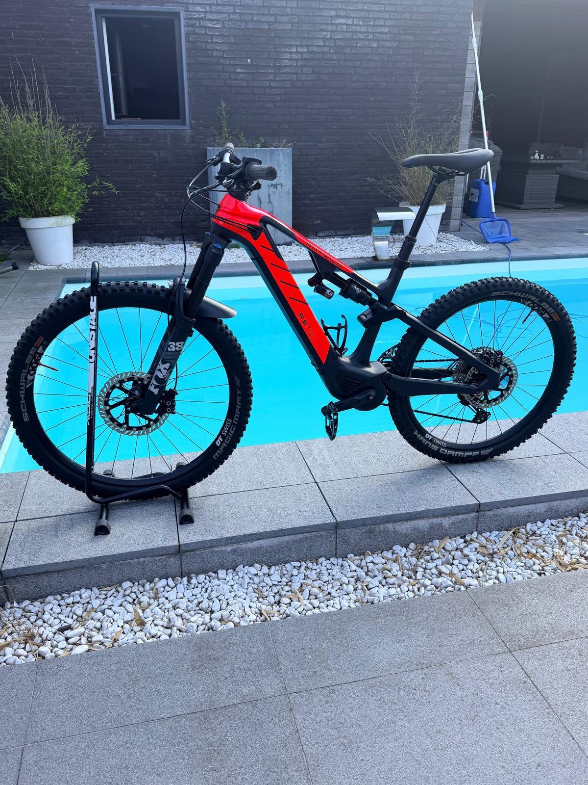 EMTB electrische moutainbike batt. 750 Watt, Fietsen en Brommers, Ophalen, Zo goed als nieuw