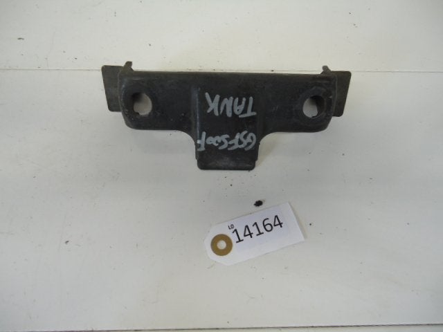GS500F 2004 - 2009 Suzuki Beugel Beugel tank D1-11785