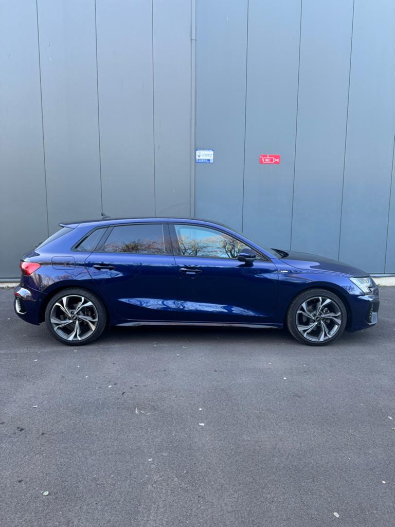 AUDI A3 SPORTBACK - 2L DIESEL - 2020, Autos, Achat, Entreprise, Diesel, Automatique