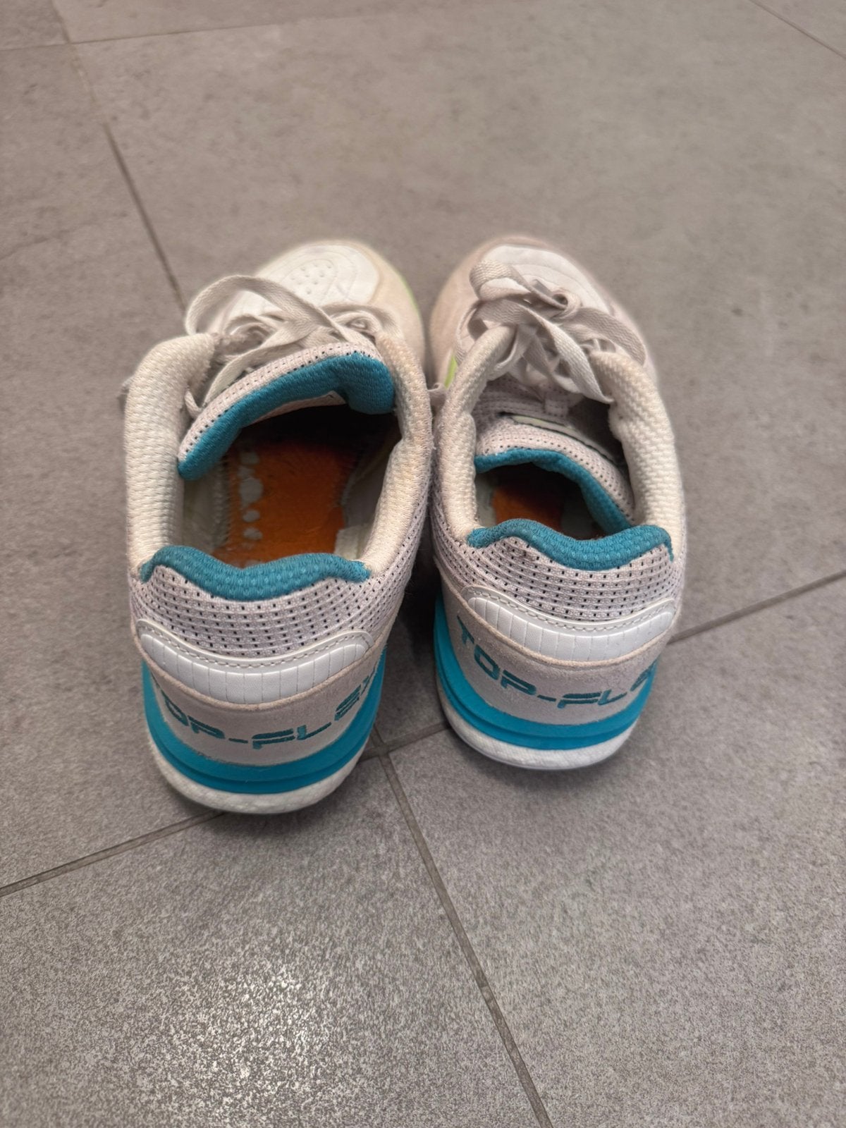 Chaussure futsal, Enlèvement, Comme neuf, S