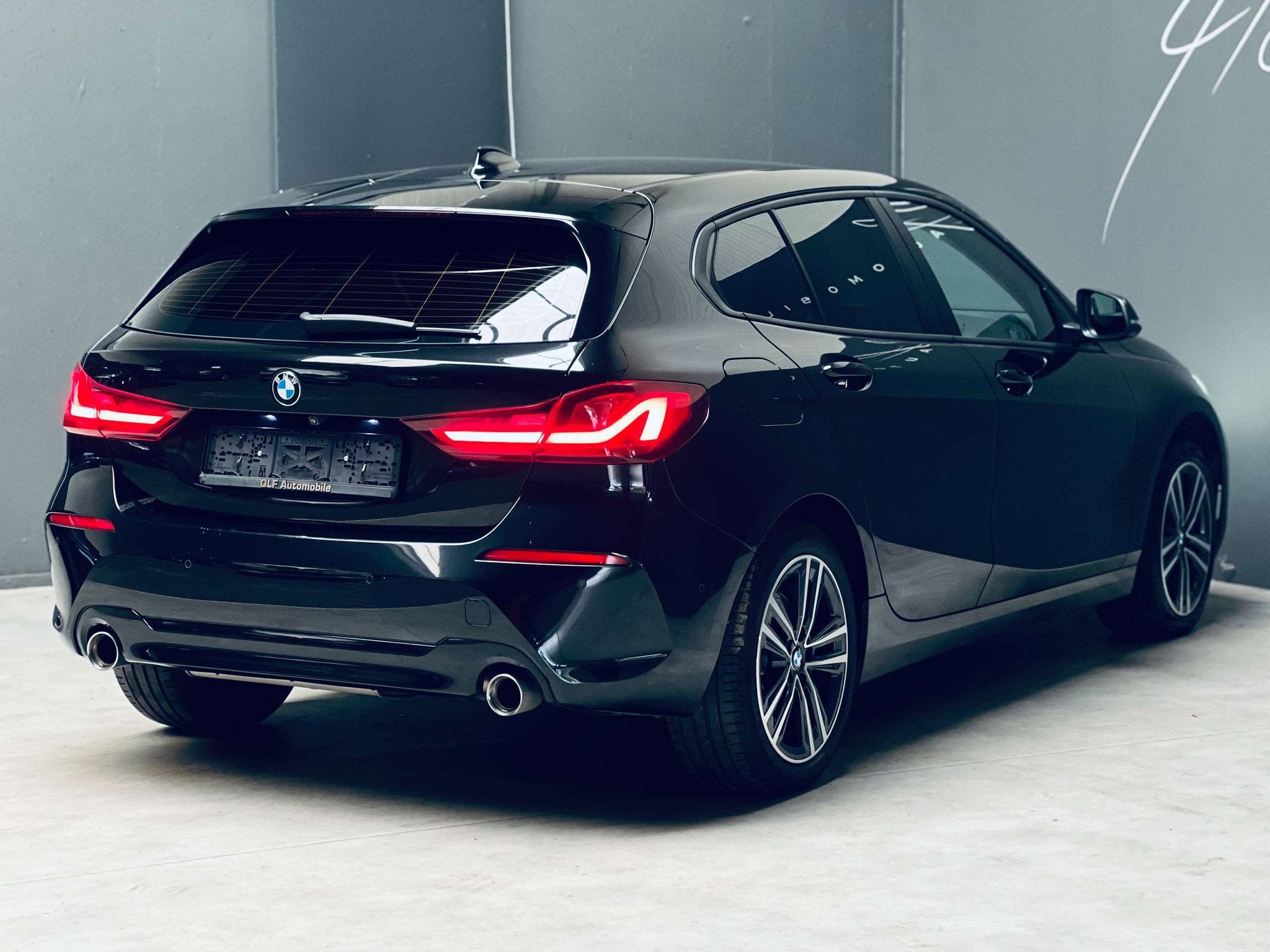 BMW 1 Serie 120 d Xdrive *AUTOMATIQUE*CARPLAY*LED*SIÈGES SP, Auto's, 1 Reeks, Euro 6, 4 cilinders, https://public.car-pass.be/vhr/cdf046cd-e928-4616-939b-6dc13f1dccd2