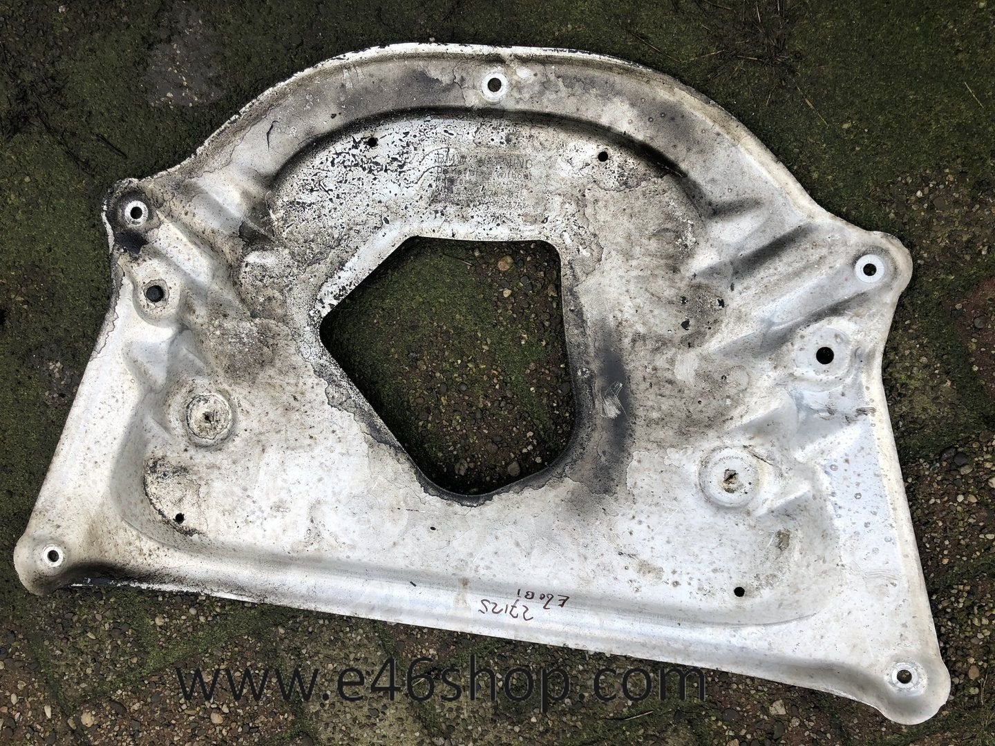 BODEMPLAAT BMW 5 SERIE E60 E61, -, Utilisé, -, Enlèvement ou Envoi