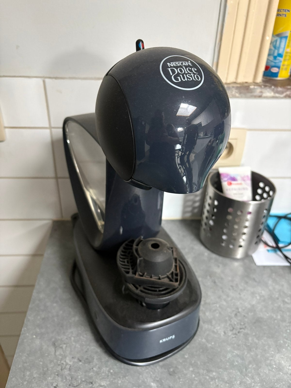 Dolce Gusto, Ophalen, Gebruikt, Koffiemachine, Koffiepads en cups