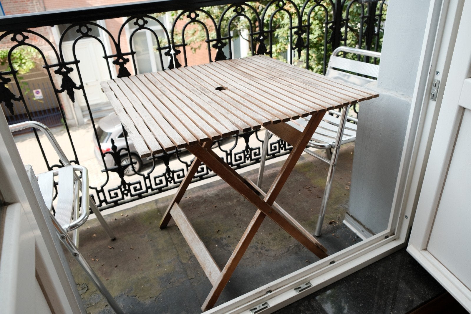 Table de terrasse+2 chaises en métal, Enlèvement