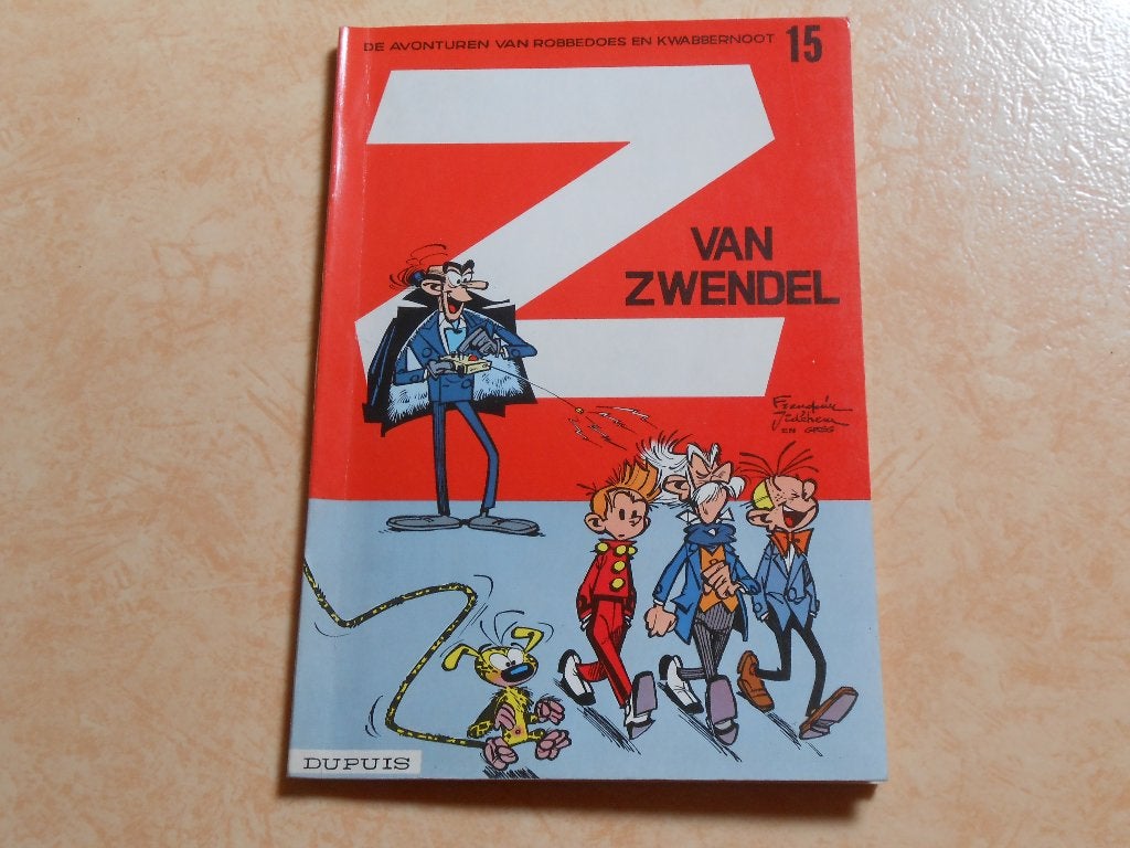 Robbedoes en Kwabbernoot 15 Z van Zwendel 1961 1 ste druk., Enlèvement ou Envoi, Une BD, Comme neuf, André Franquin