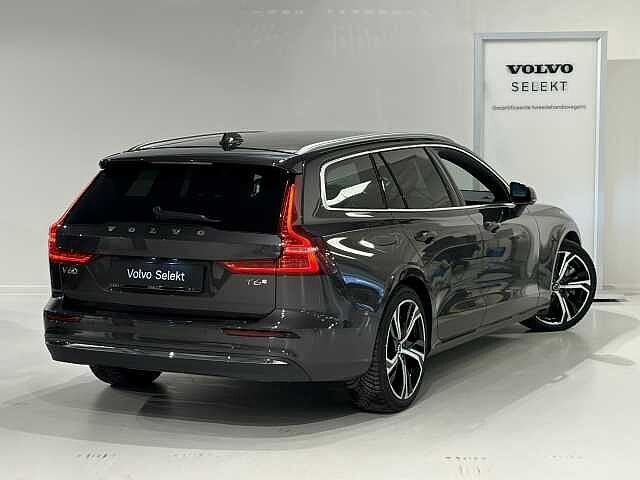 Volvo V60 T6 Recharge Bright Plus + electr trekhaak/360, Automaat, Euro 6, 1969 cc, 18 g/km