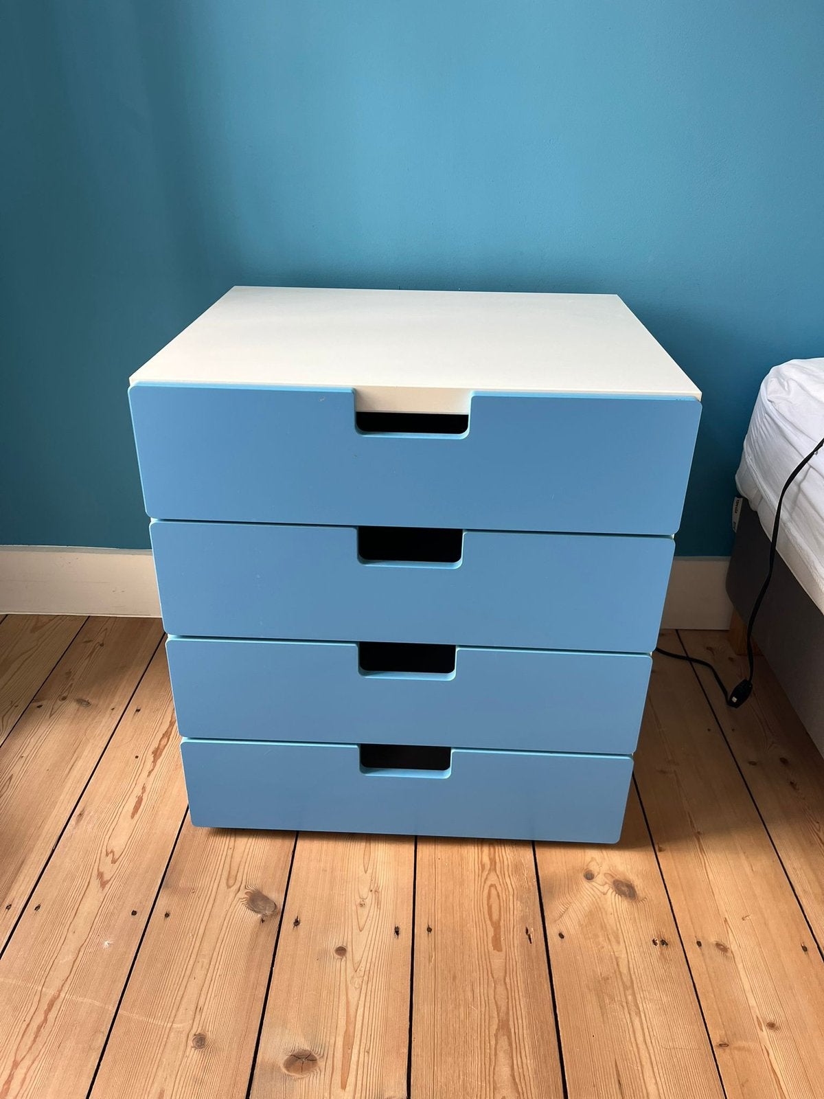 2 commodes IKEA STUVA blanc & bleu, Enlèvement, Utilisé, Commode